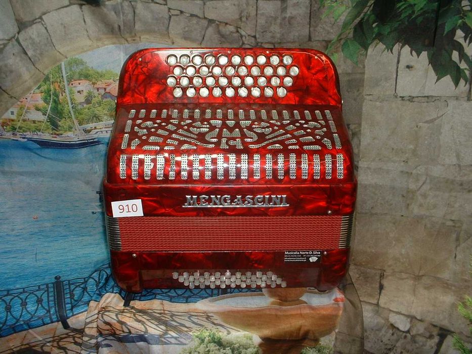 Concertina co radio de cacetes  Avenda N .910