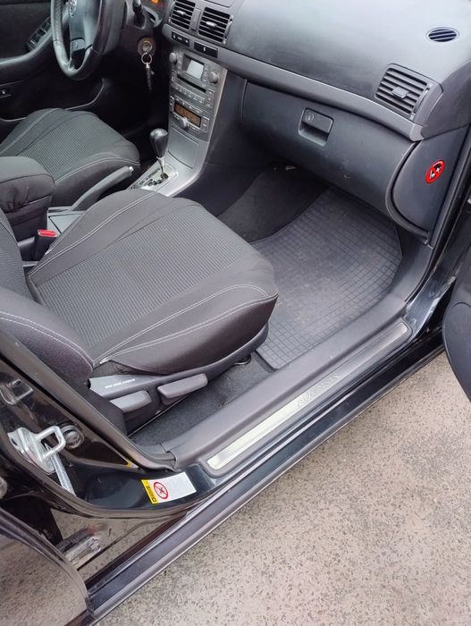 Продам -Тайота Авенсіс