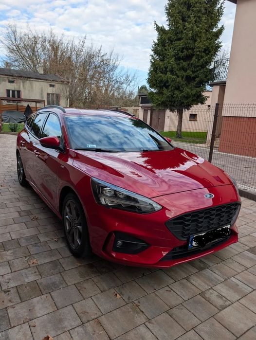 Ford Focus Ford Focus mk4 kombi 1.5 EcoBoost 182KM ST-Line automat