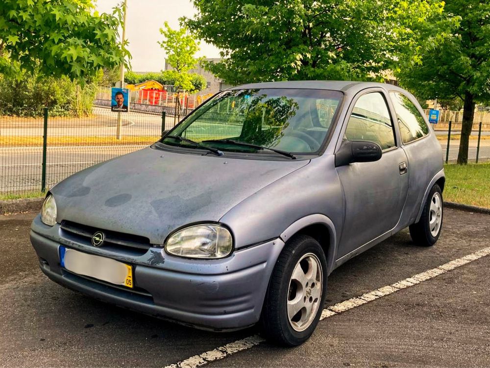 Opel Corsa 1.5 TD Isuzu - 5 Lugares