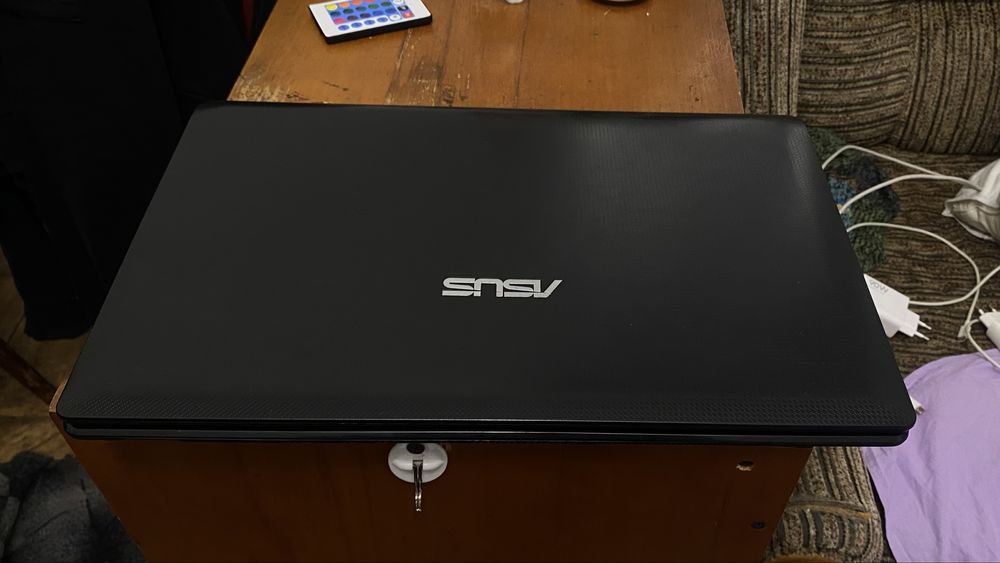 Продам ноутбук ASUS і відео карту GTX660 на 2 гб