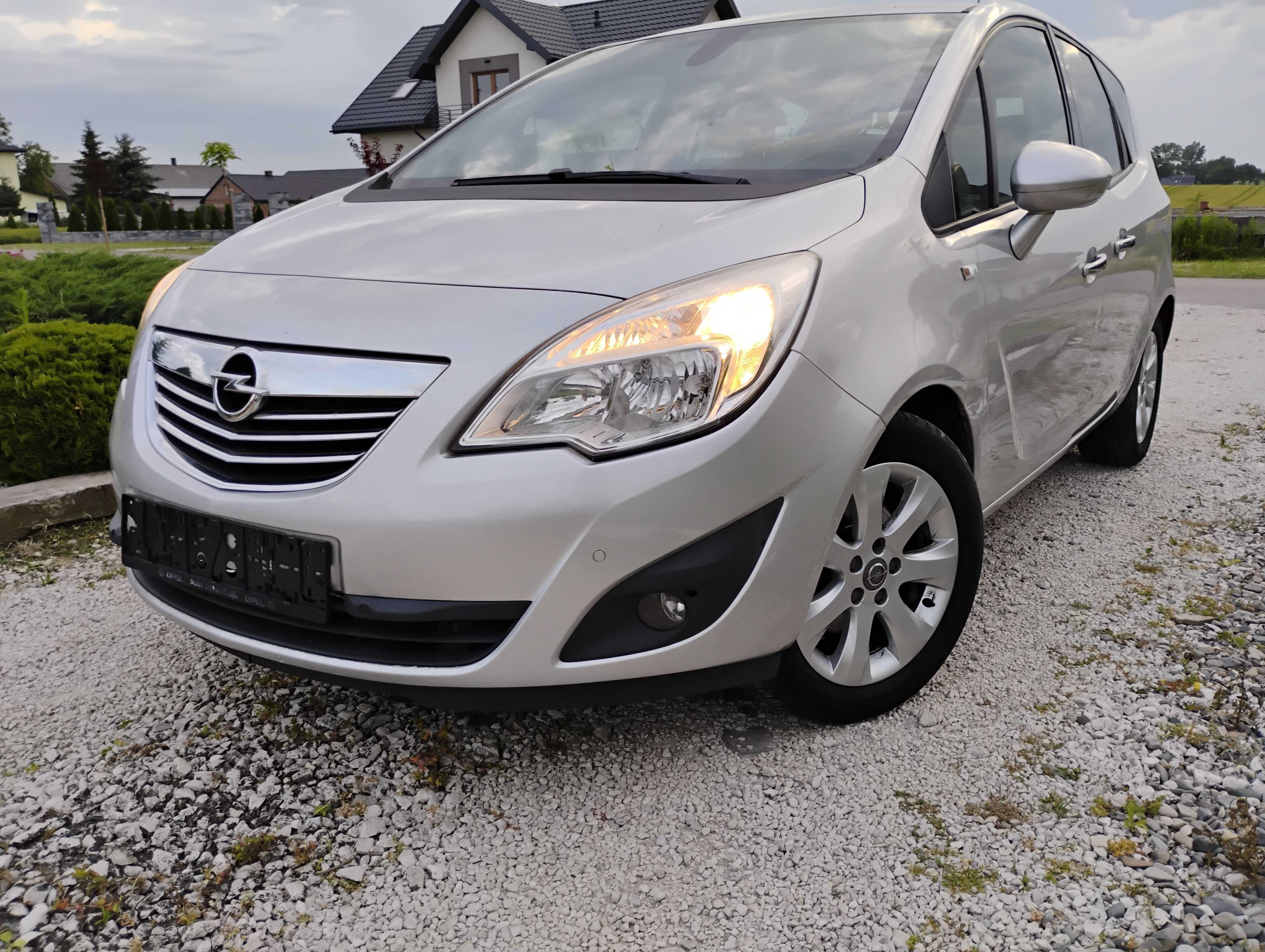 Opel Meriva 1.4b 120km Cosmo Bogata wersja Zadbana