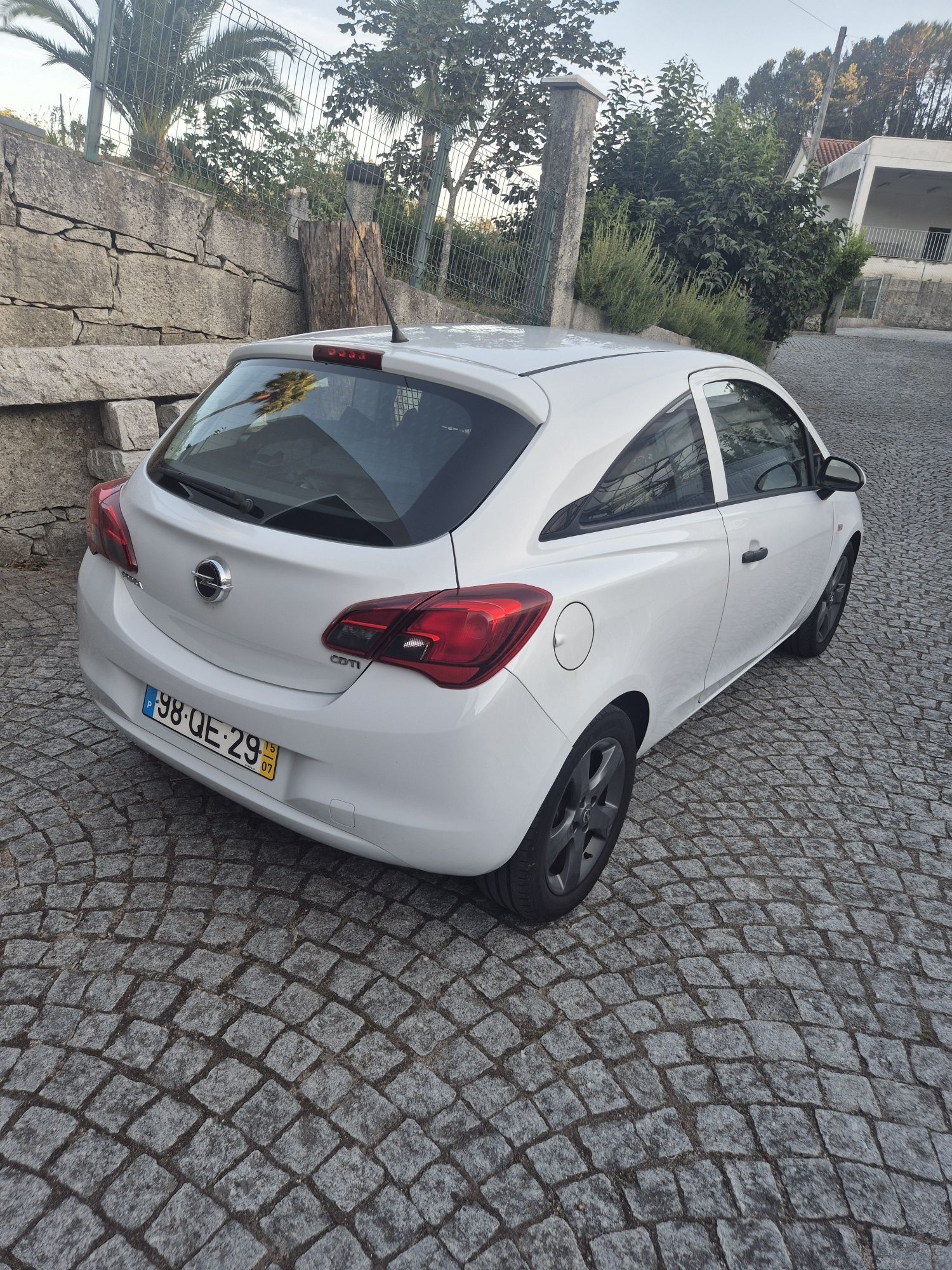 Opel corsa 1.3 Cdti