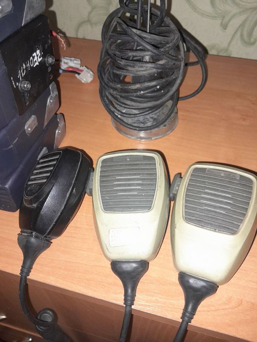 Радіостанції Kenwood 7760-5 та Motorolla