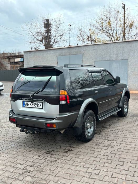 Продам Мицубиси Поджеро Спорт