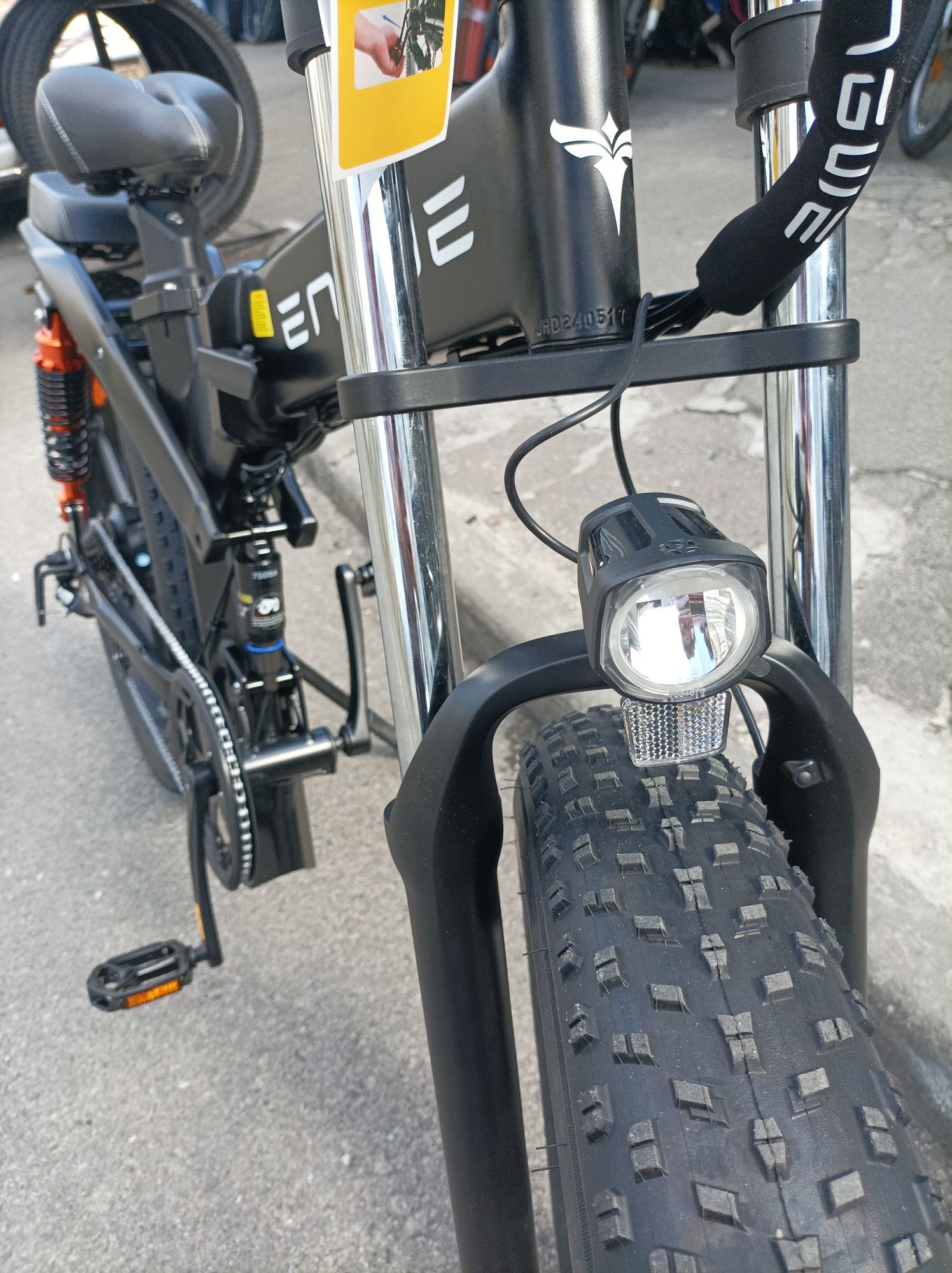 Електровелосипед Engwe X26