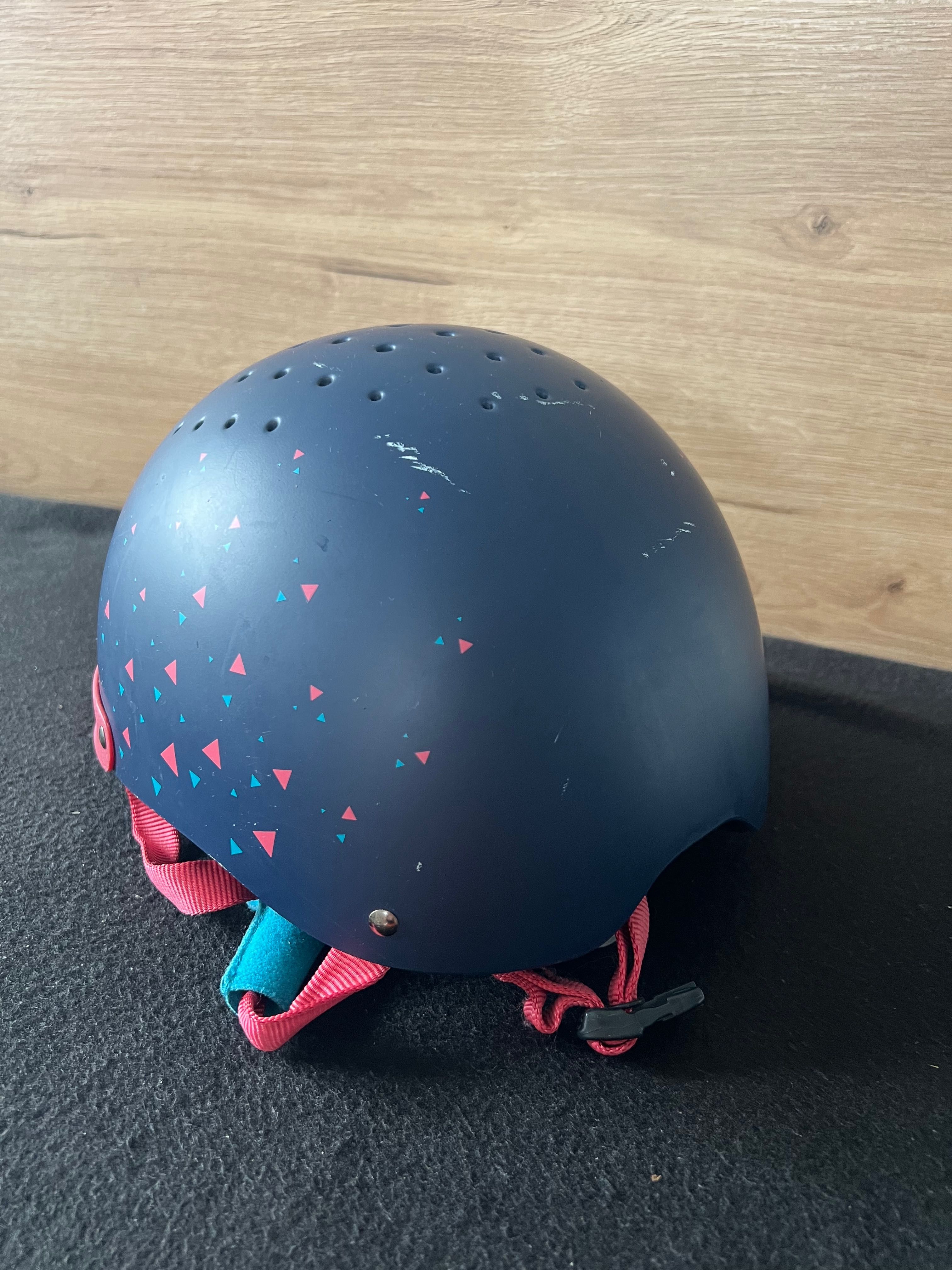 Kask jeździecki 52-55 cm Decathlon Fouganza