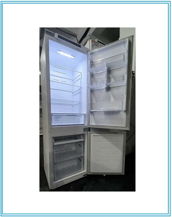 Вбудований холодильник Samsung BRB26600EWW Total No Frost, 267 л