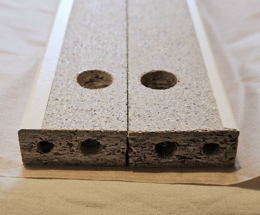 Komoda MALM z Ikea listwa biała błyszcząca