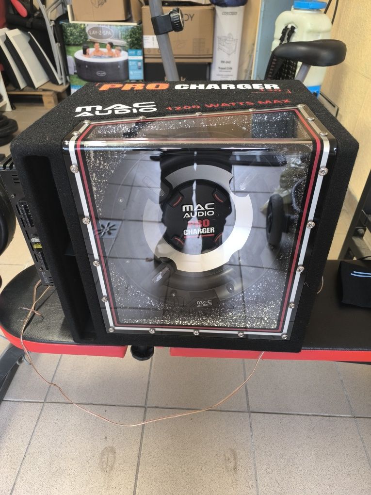 Tuba mac audio pro charger 1200w z wzmacniaczem crunch