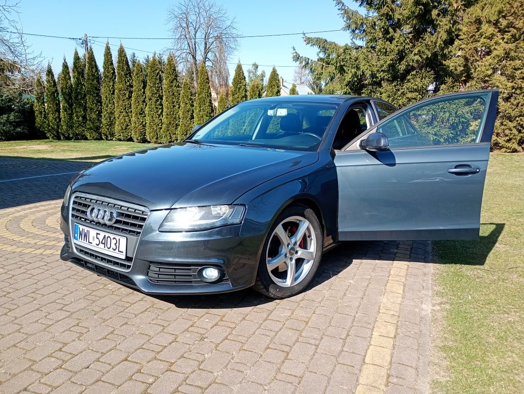 Sprzedam Audi A4 B8