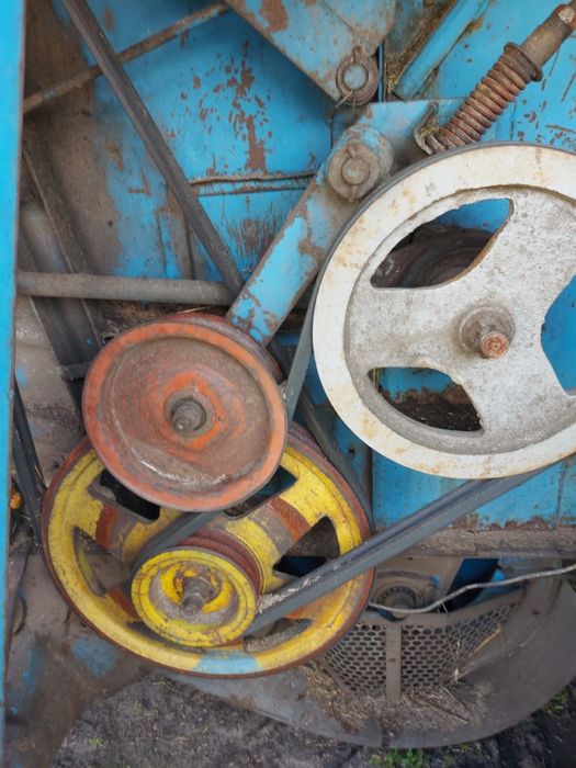 Комбай КЗС 9 Славутич