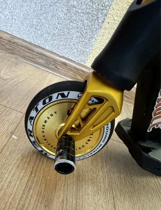 Трюковий самокат Maraton Wall Ride