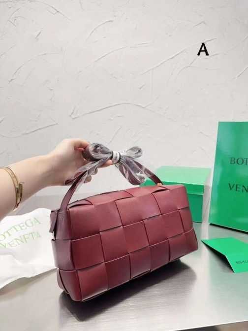 Torebka damska elegancka Bottega Veneta 346-67