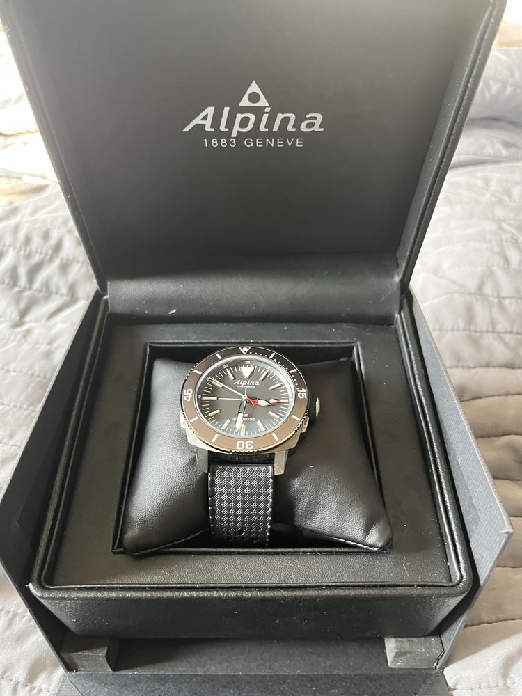 Zegarek Alpina Seastrong GMT Diver