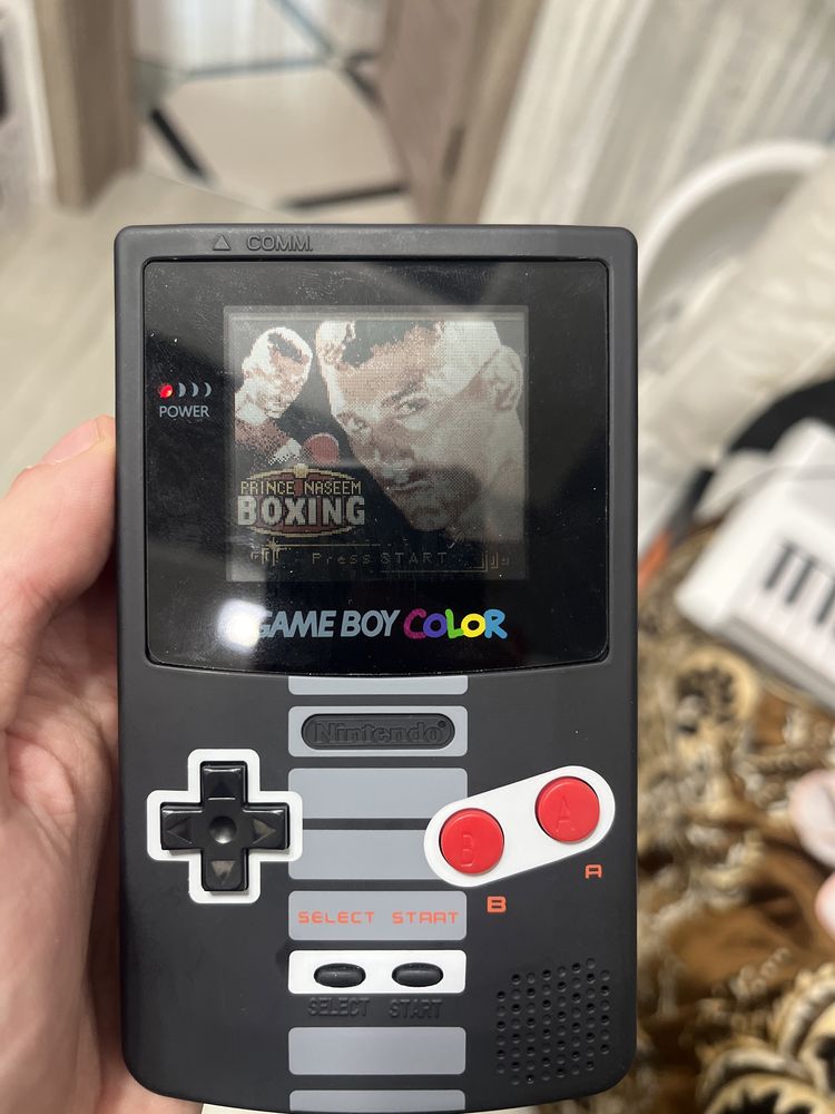 Game boy color с картриджем