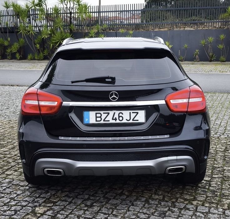 Mercedes GLA 180 Automatico Ano 2016 ( Versao AMG )