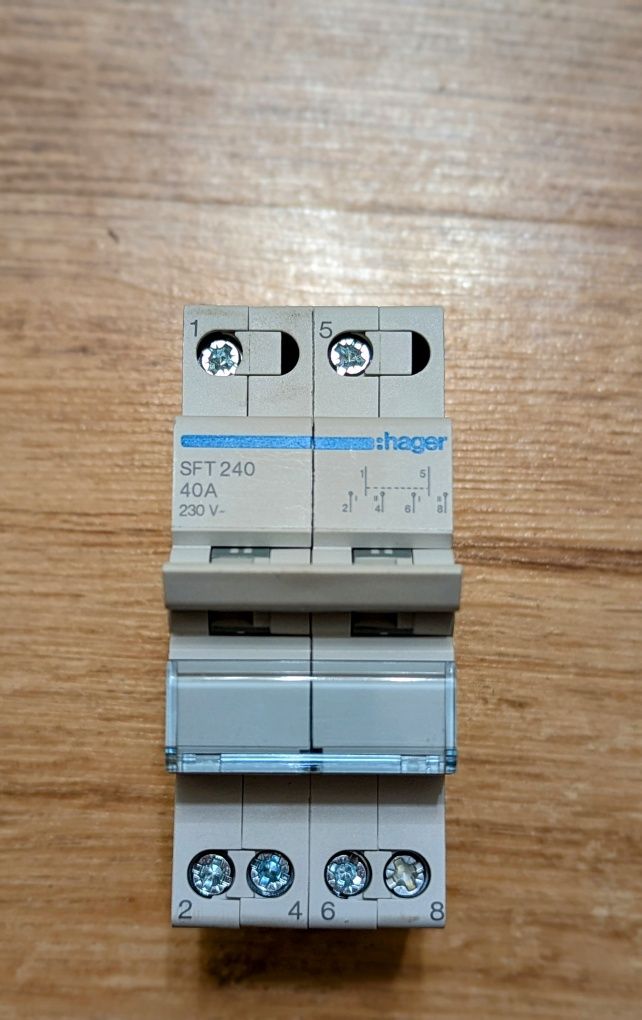 Переключатель hager I-0-II  2-пол., 40А/230В, 2м SFT2