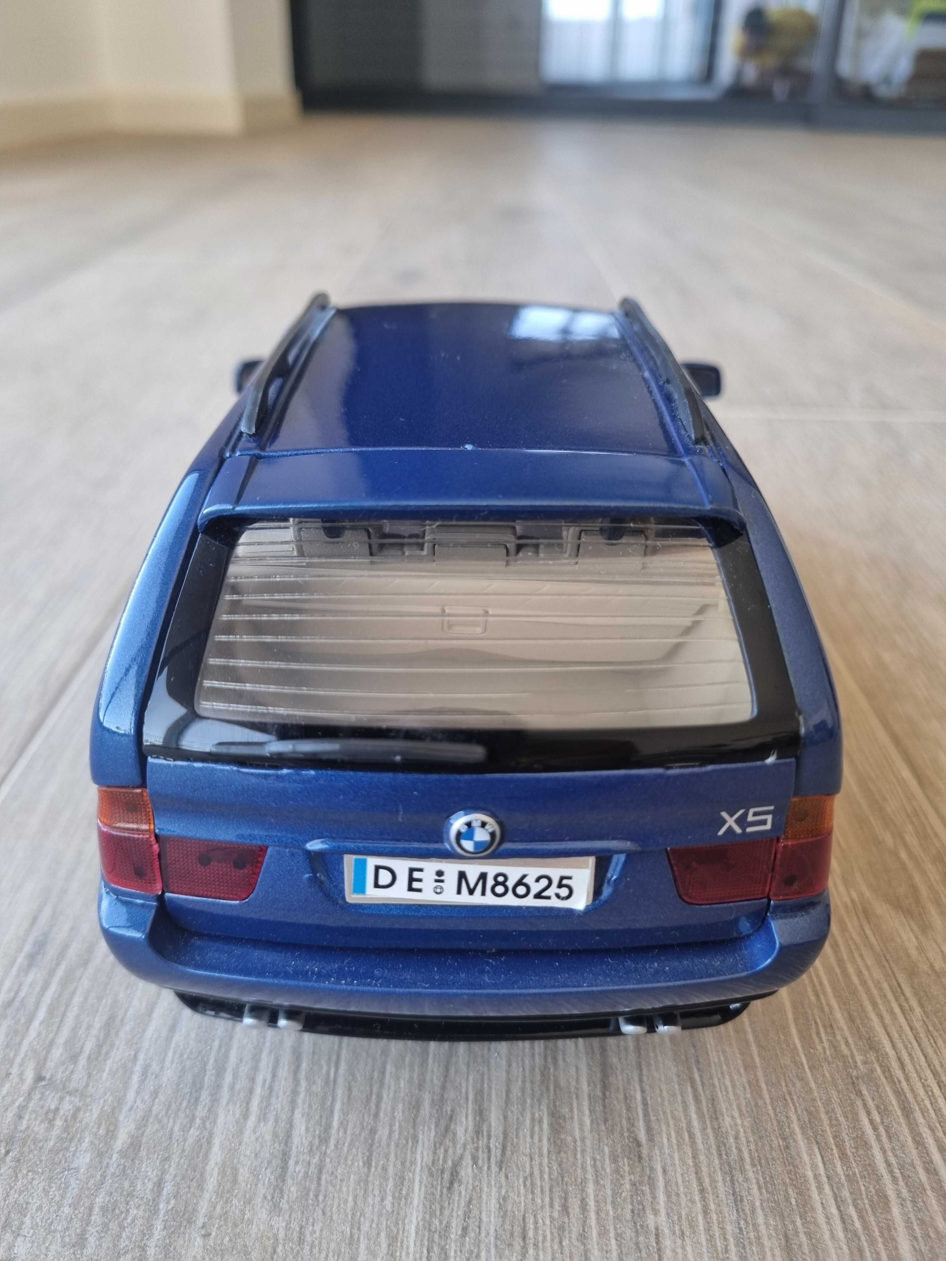 Miniatura BMW X5 1/18