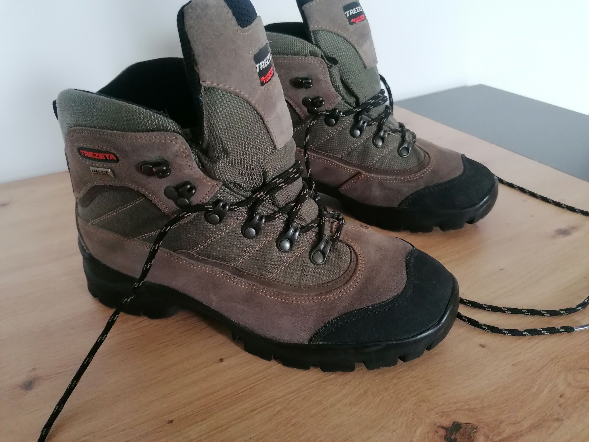 Buty trekkingowe włoskie Trezeta rozmiar 42 Gore-tex męskie w góry