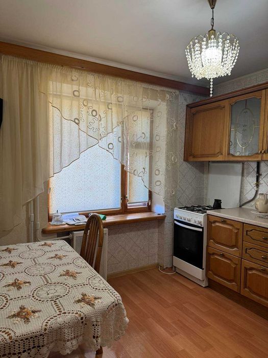 Подол!4к.кв. 300м до пляжу!