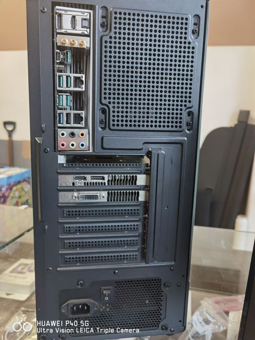 Komputer do gier i7-6700K 16GB RX470 4GB ssd 512GB chłodzenie wodne