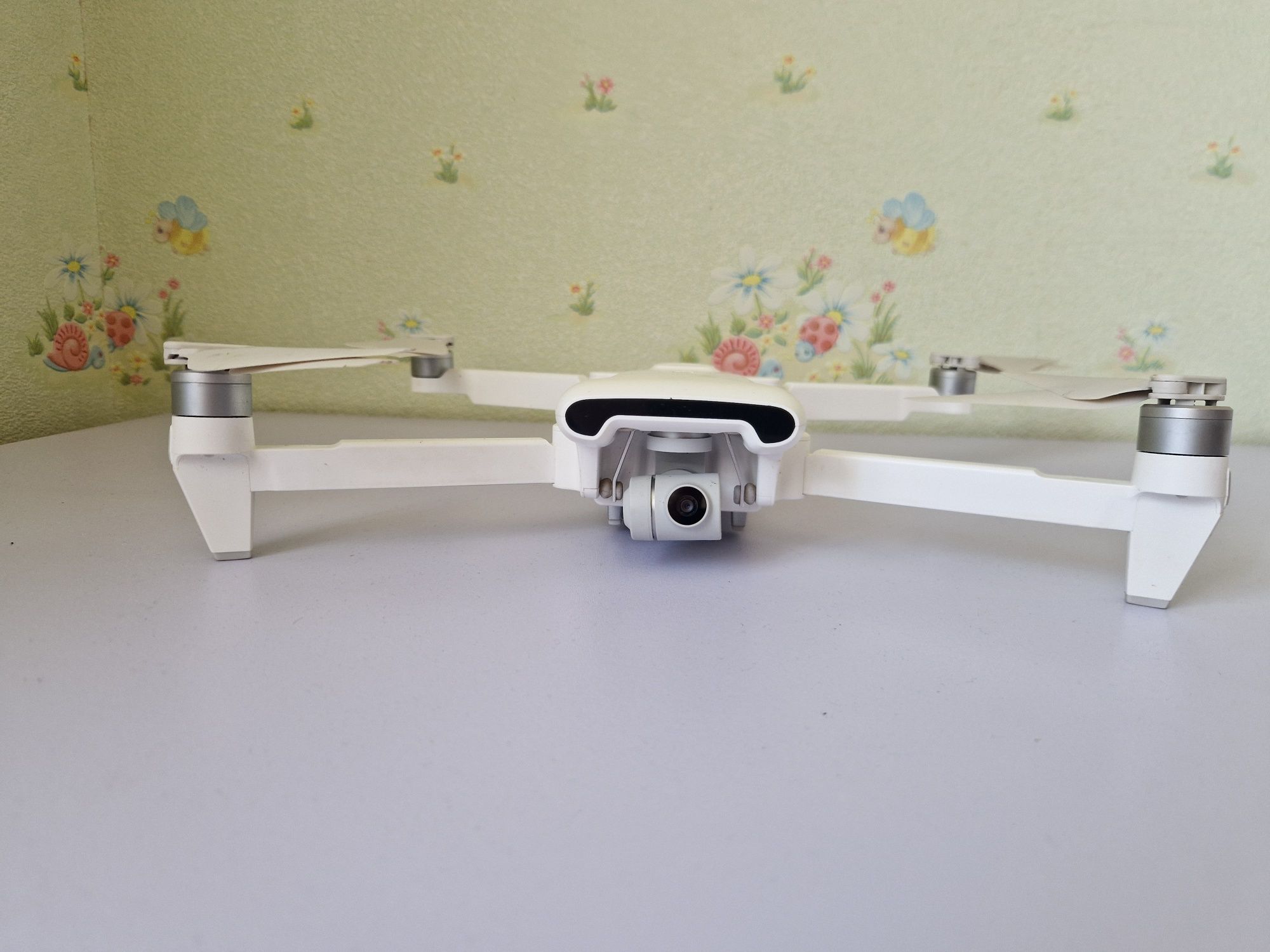 Квадрокоптер fimi x8