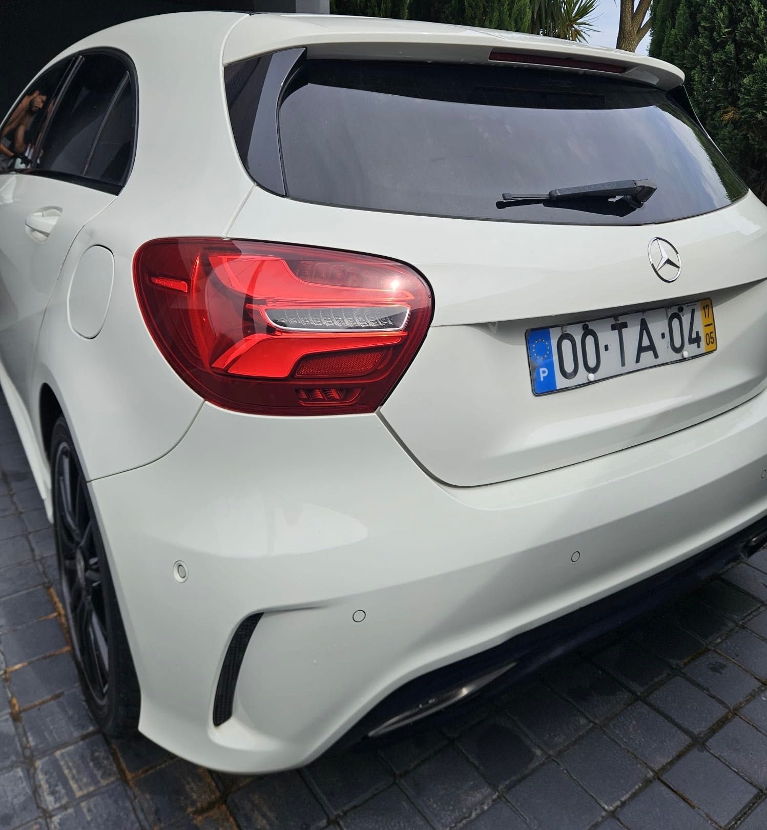 Mercedes-Benz A200 Automático