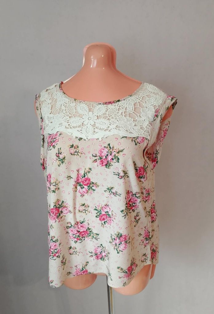 Top w róże New Look rozmiar M/38