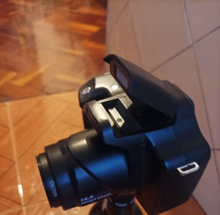 Câmera Digital e Acessórios