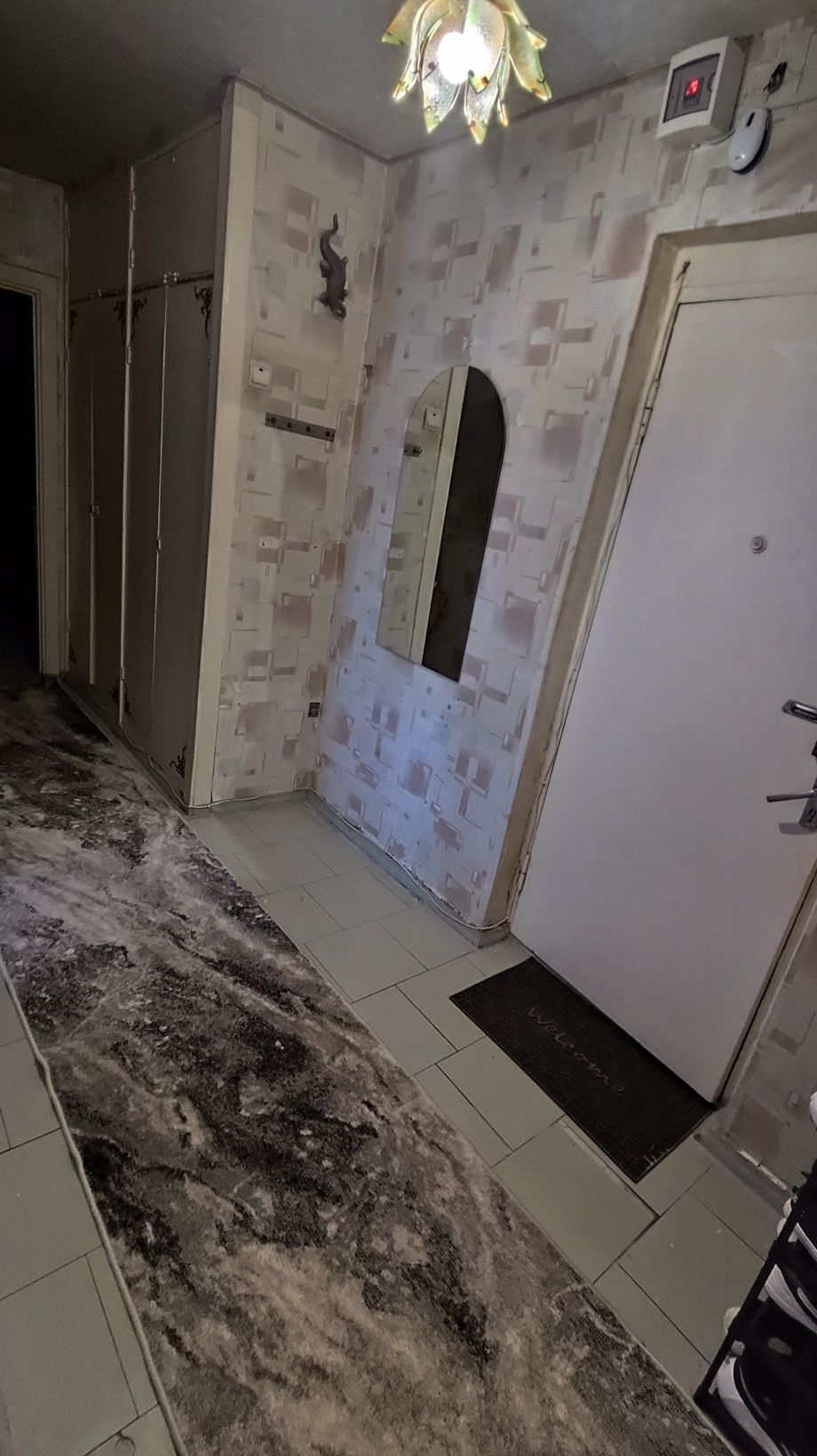 Продам 2-х комнатную квартиру на Даманском