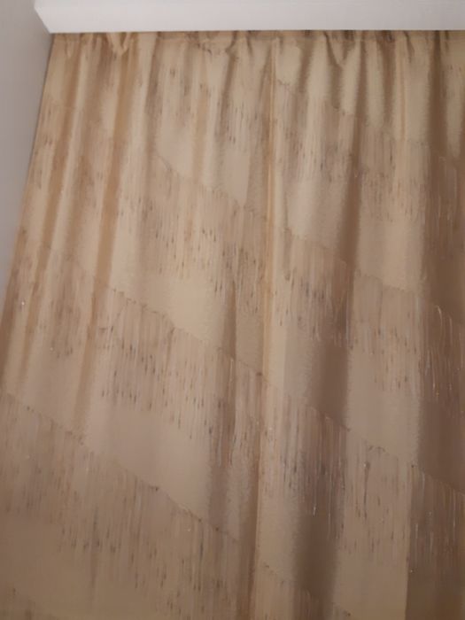 Шёлковые ШТОРЫ -- 2 полотна. Размер 150/280.