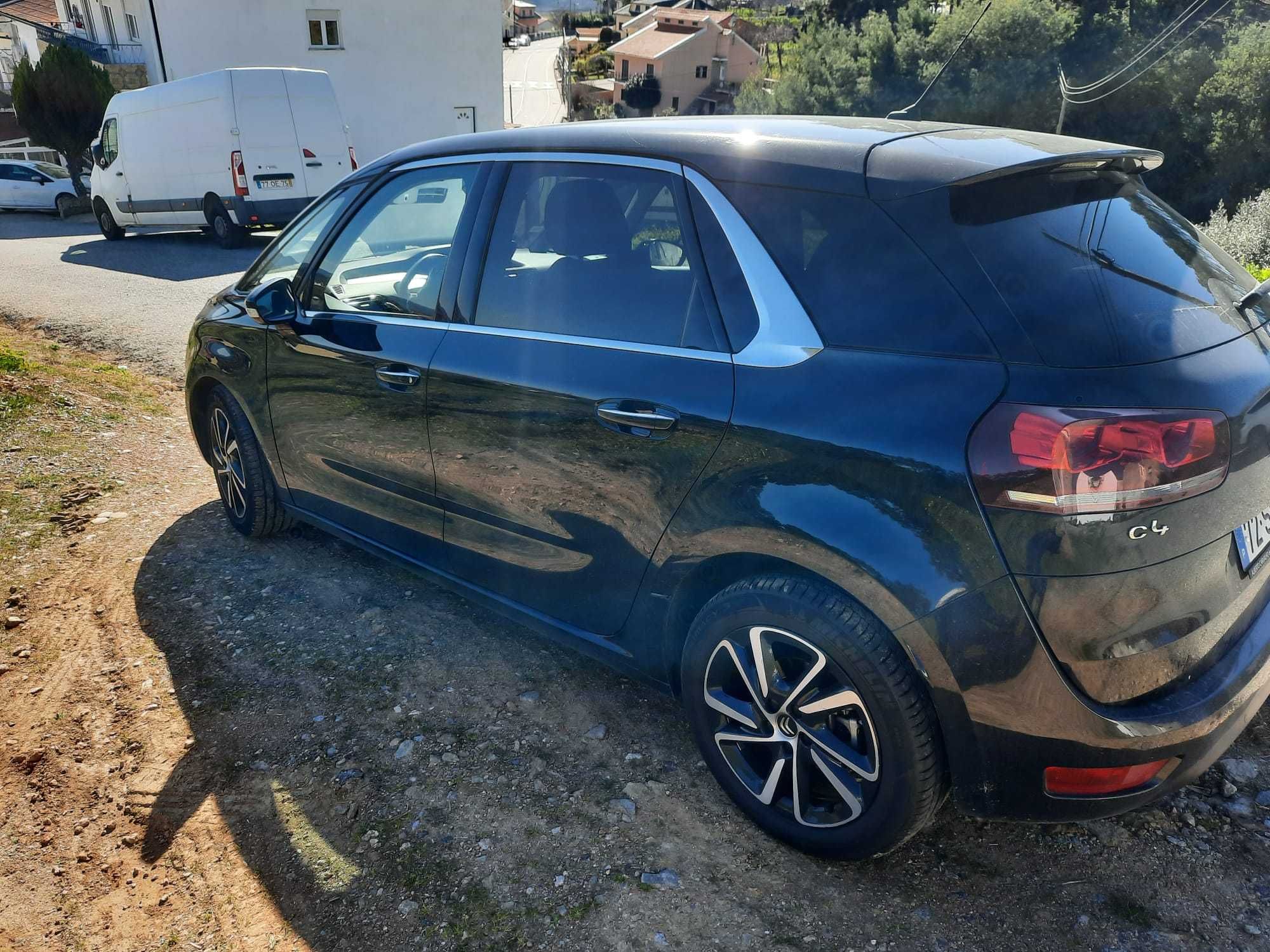 Citroën C4 Picasso 1.2 PureTech Feel - viatura particular