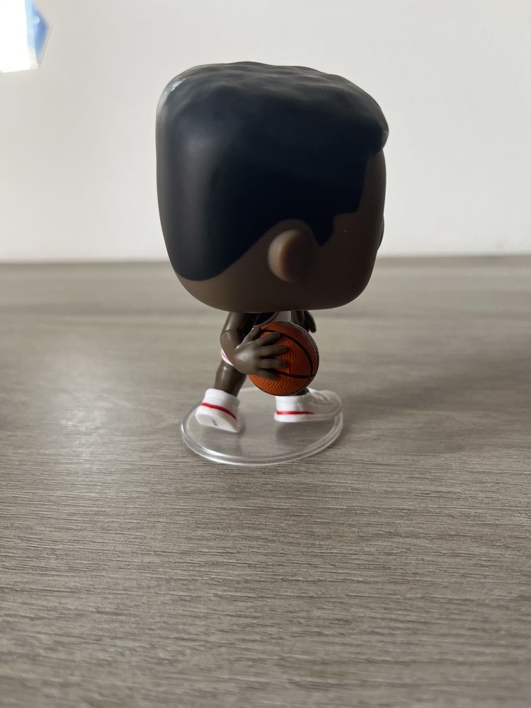Funko Pop Isaiah Thomas