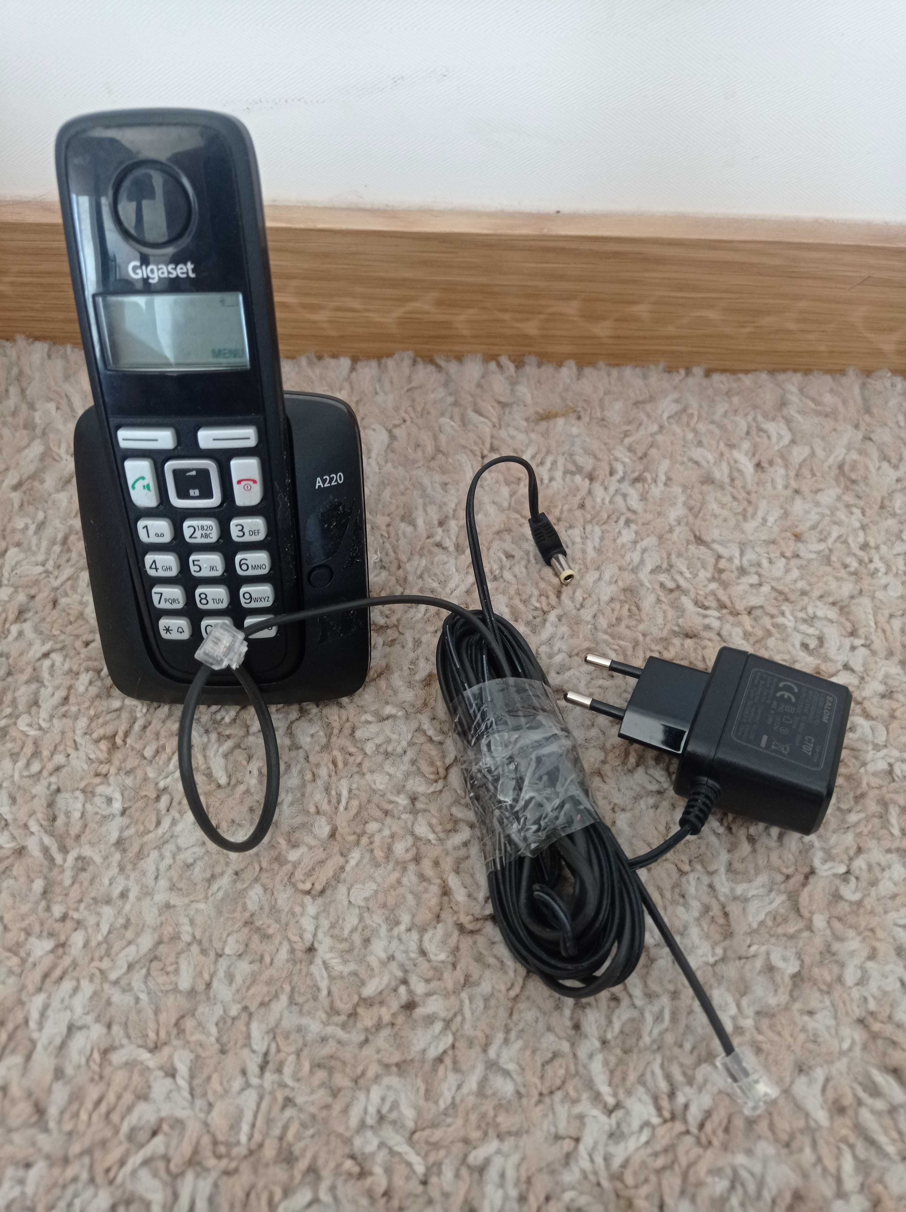 Telefone móvel  A220