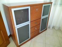 Mobilia de sala de jantar em muito bom estado