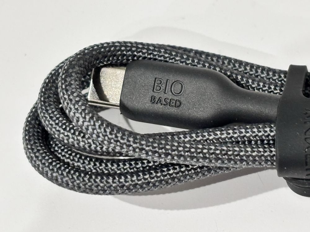 Кабель Anker 543 USB-C to USB-C 240W 1 метр