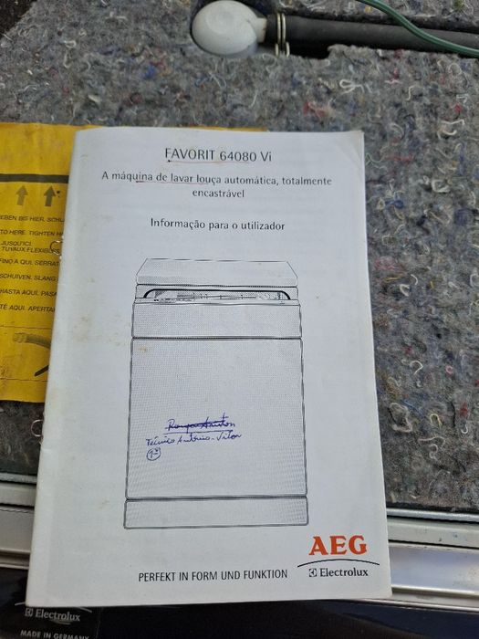Máquina de lavar loiça AEG