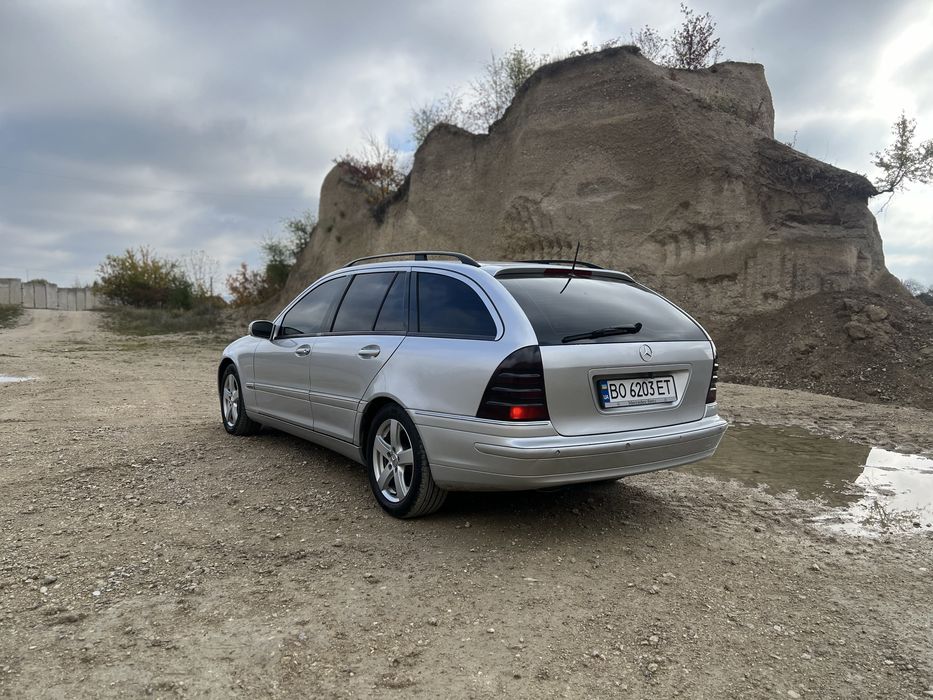 Продам Mercedes W203 C-Class 2.2cdi