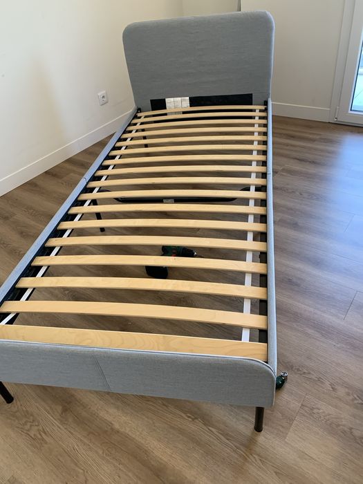 2 camas ika com colchões