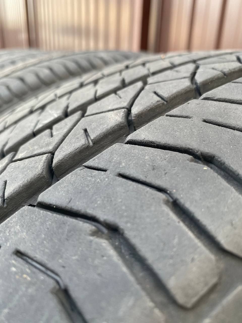 Шини літні dunlop 235/55 R18 2021 року.