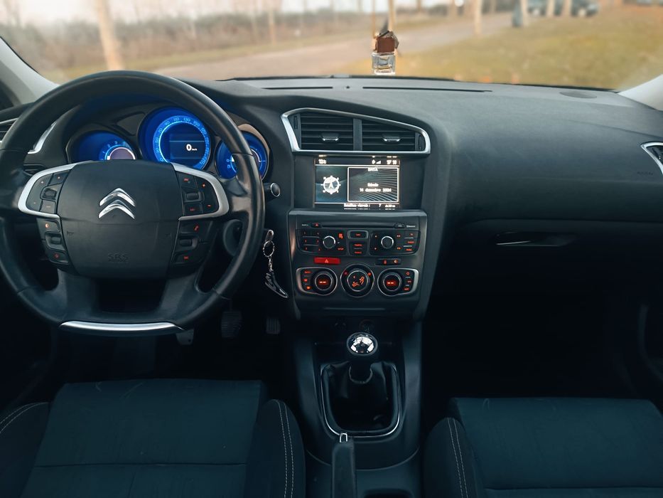 Citroen C4 1.6HDI (poucos km) (RESERVADO)