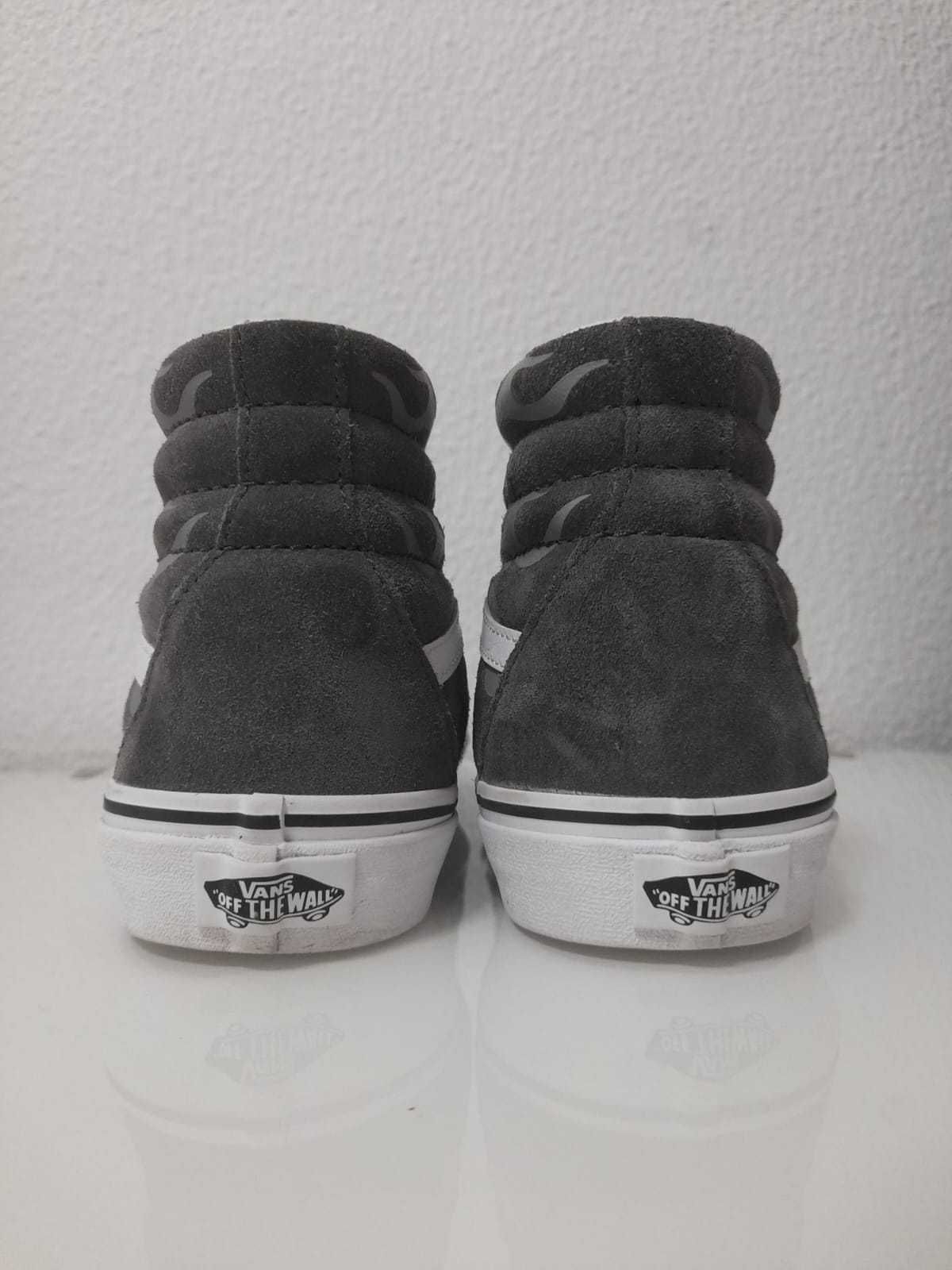 VANS Cano Alto com Chamas | 38,5