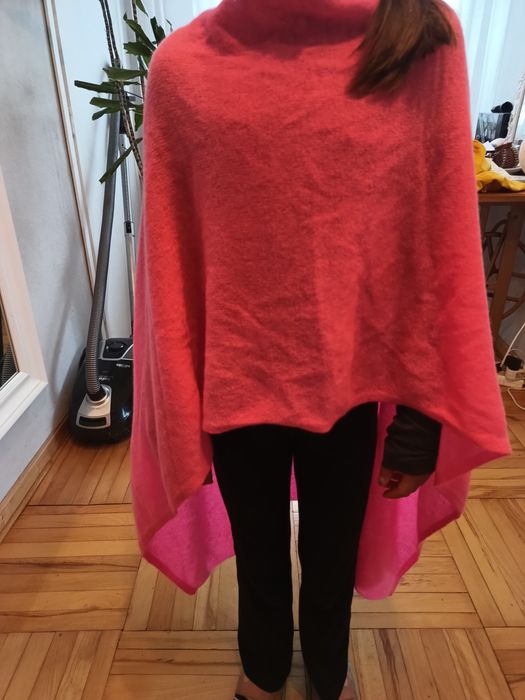 Ponczo 100 procent kaszmir firma Claudia Nichole