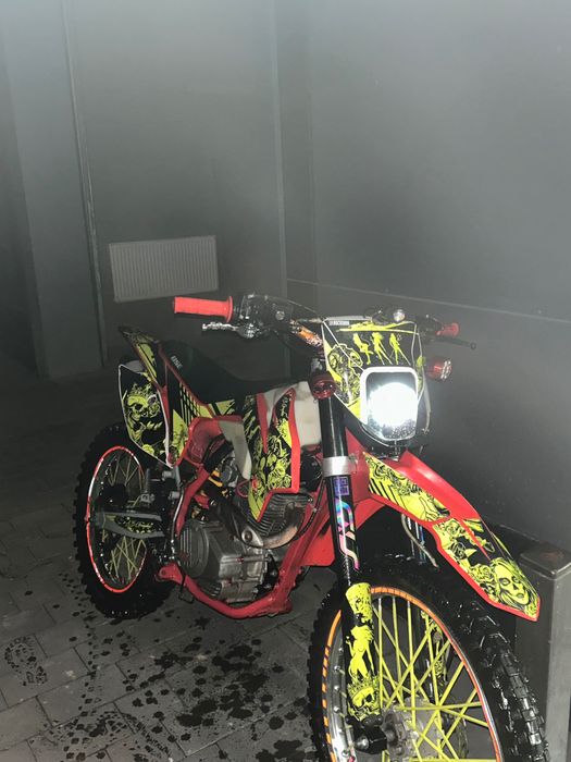 Продам bse s2 в гарному стані