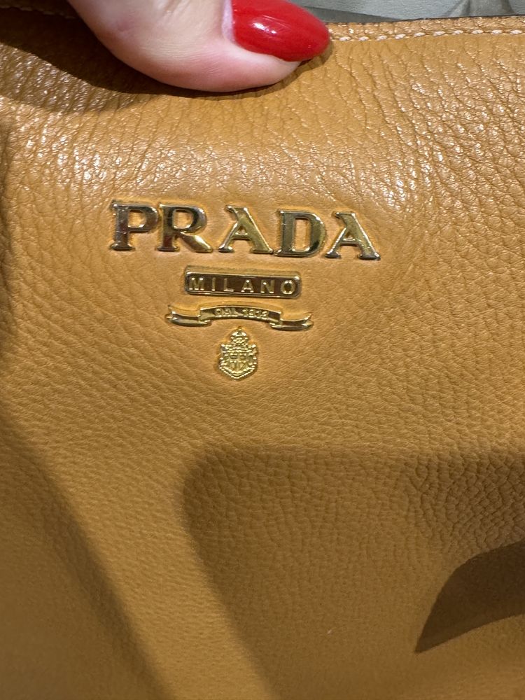Duża torba PRADA  kolor rudy braz