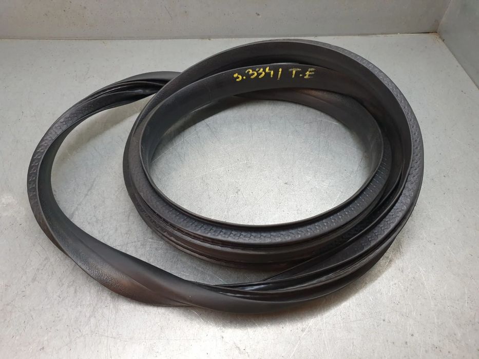 Revestimento porta trás esquerdo RENAULT Captur II