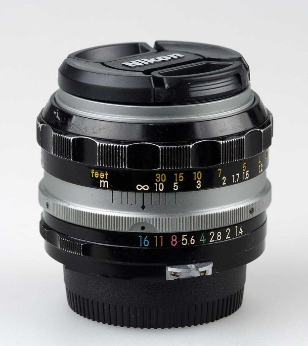NIKKOR-S 50/1.4 - світлосильна мануальна п'ятидесятка (Ai модифікована