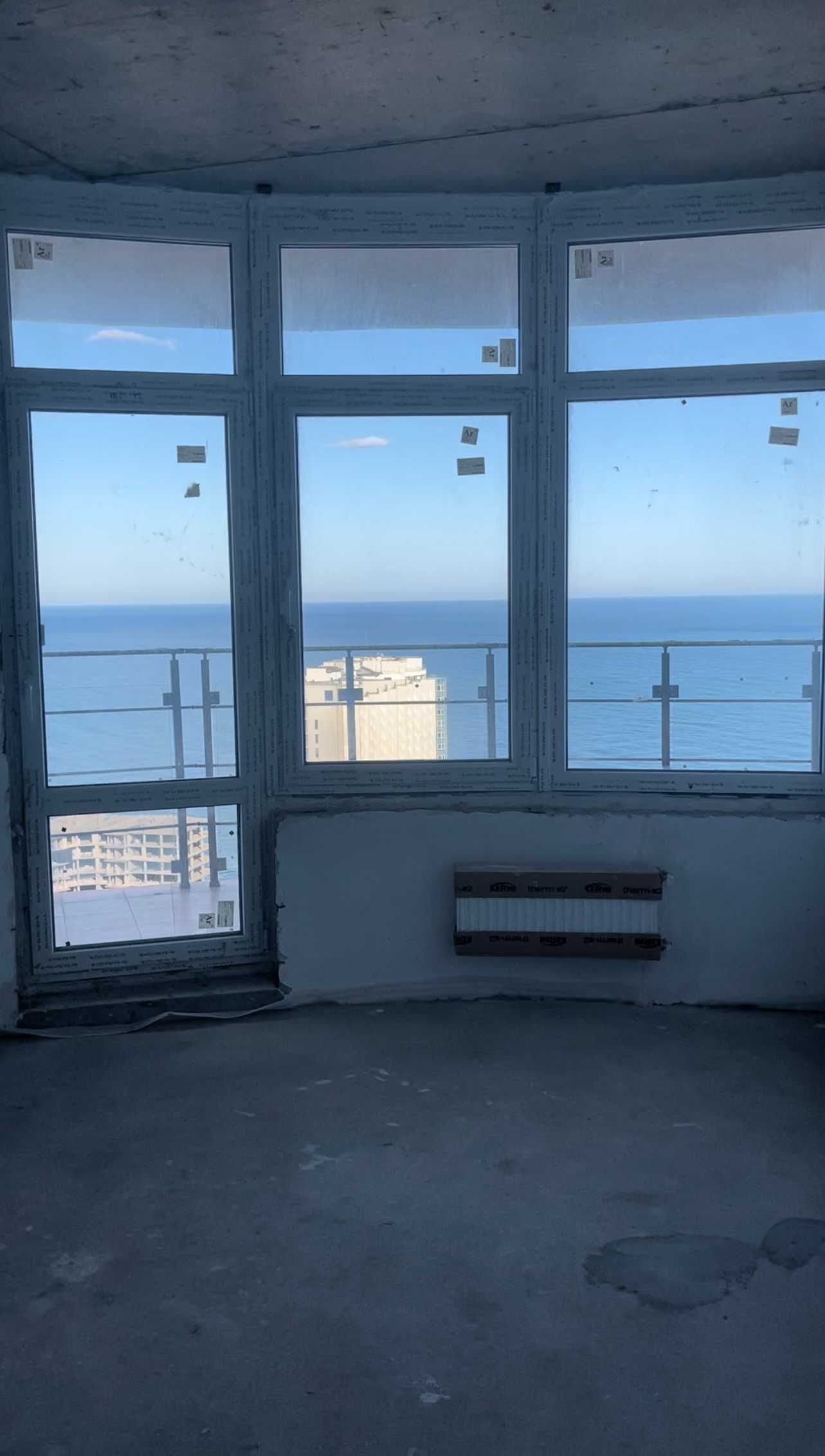 Продам 2 комн панорамную квартиру с террасой и видом на море Жемчужина