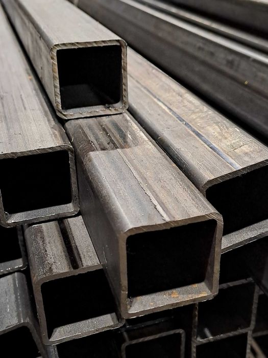 profil stalowy 25x25x2 czarny na konstrukcje regały wiaty garaż /BYTOM